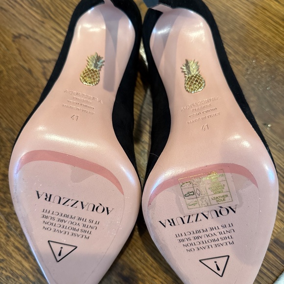 Aquazzura black suede heart jeweled pumps  new 41 - Picture 3 of 3